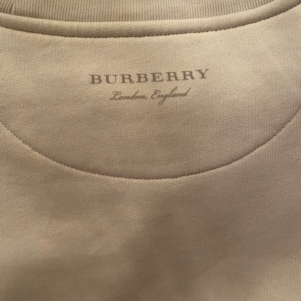 BURBERRY Sweater Top - Picture 3 of 5